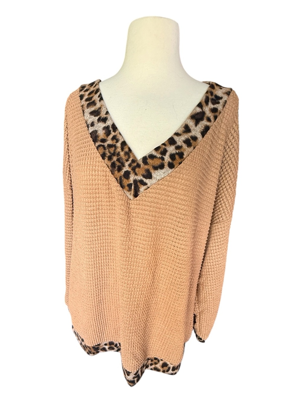 Bibi Waffle Weave V-Neck Long-Sleeved Top with Animal Print Accents, L